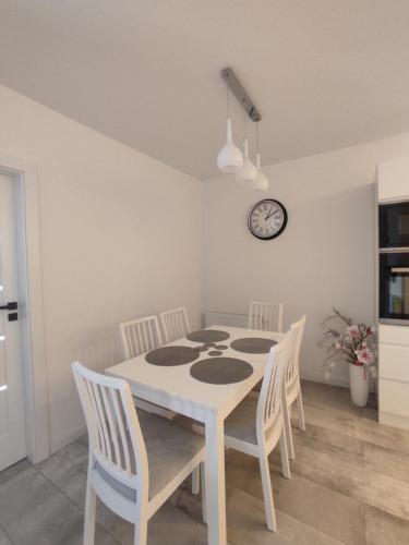 Szmaragdowy Relaks in โอโกรดี