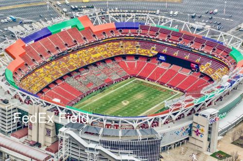 Class home near Washington DC FedEx Stadium and UMD in Hyattsville, USA