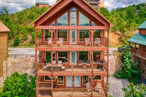 Hidden Heaven by Stony Brook Cabins in Oldham (TN)