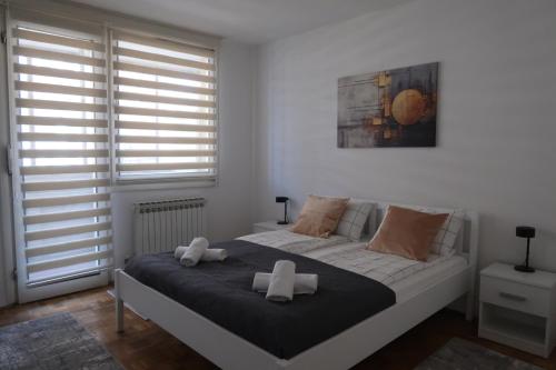 Three-Bedroom Apartment image 10