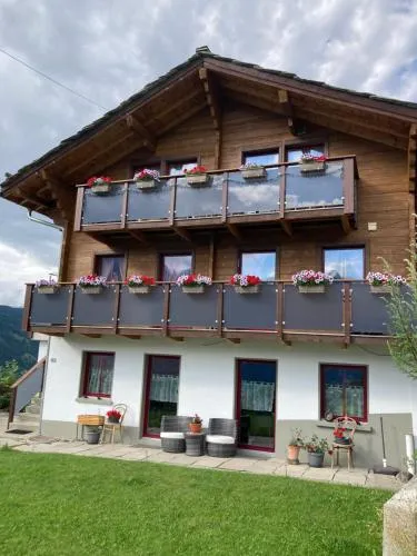 Haus Dorfblick in Grächen, Schweiz