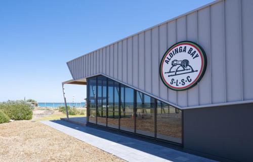 Sun & Surf Aldinga Beach Apartment in Fleurieu Peninsula