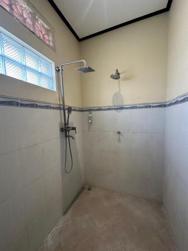 Pucuk Bali Guest House Canggu – Canggu, CO