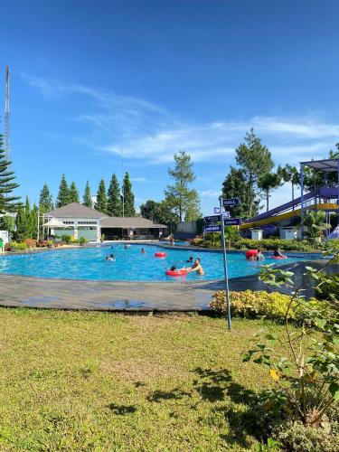 Beth Kasegaran Theresia – Bogor, PA