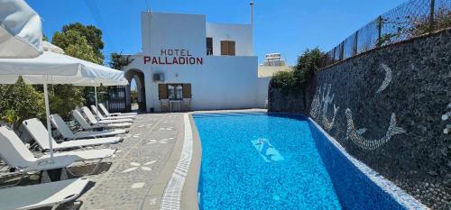 Hotel Palladion, Karterados