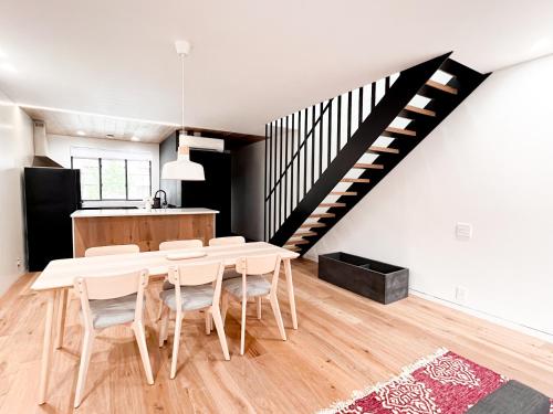 Modern, Charming, Spacious 3-Bedroom Retreat in Brooklyn with Rem-casa, Brooklyn (zdjęcie 7)