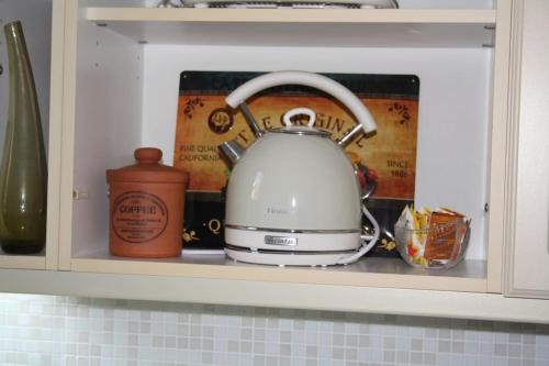 Colosseo Vintage Apartment, Rome (photo 10)