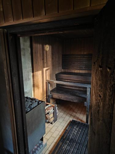 Loma Kallioniemi in 艾赫泰里