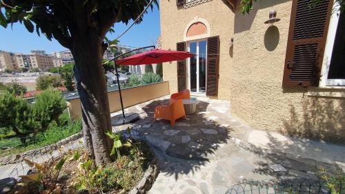 Villa indipendente con giardino, Genova (photo 8)