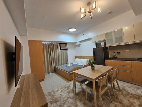 Affordable Condo Suite with 150mbps WIFI, Manila