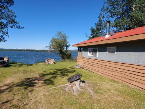 2 bedrooms, 5 beds