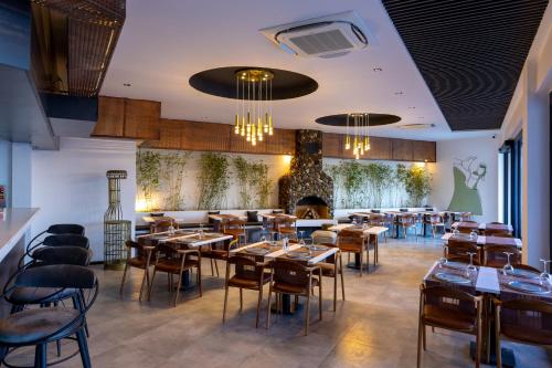 餐廳, Ramitos Hotel in 馬爾馬里斯鎮