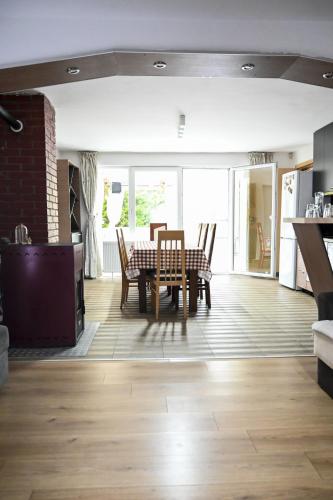 Pool Garden-Oaza in Chento