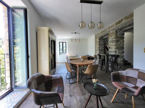 Ételek és italok, A Bella Scusa in Bastelica