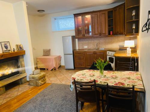 Cozy oldtown apartment next of Town hall square, Tallinn (photo 4)