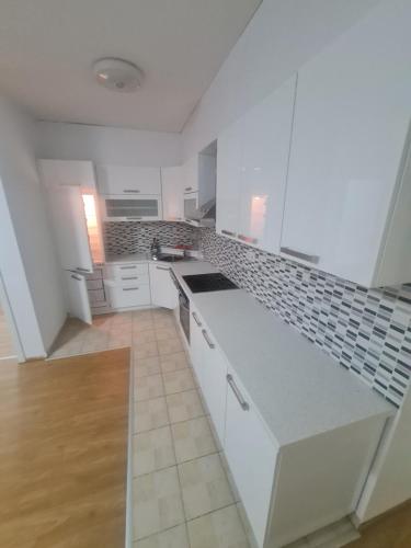 Apartment 3 Plisi Family's in Gjilan