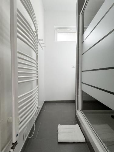 Centre-ville donnant sur cours végétalisée, Bordeaux (Foto 10)