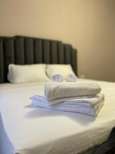 Durres Vintage Apartment - image 2