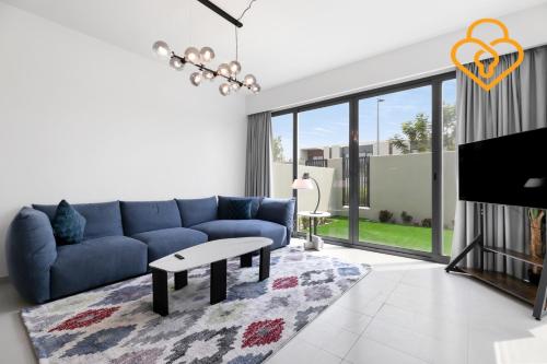 Keysplease 4BR Villa walking to pool, Cherrywoods Family Community, Dubai