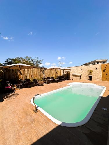 泳池, Aloha Palace Hotel in 日若卡迪熱里科阿科阿拉