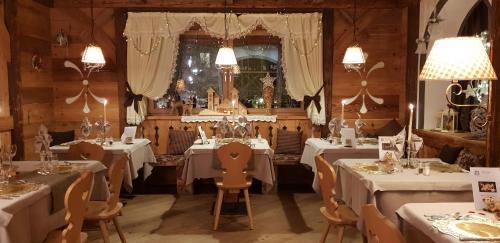 Hotel Azola