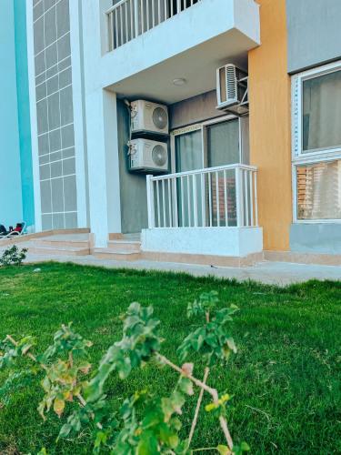 Porto golf studio in Al-'Amriyah