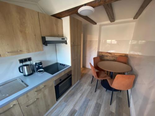 Kitchen, La Petite Auberge de Strasbourg in Strasbourg