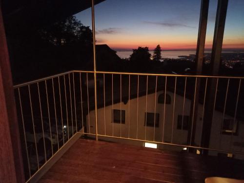 ระเบียง/ชานเรือน, Ferienwohnung Heidegger in ไอเชนแบร์ก