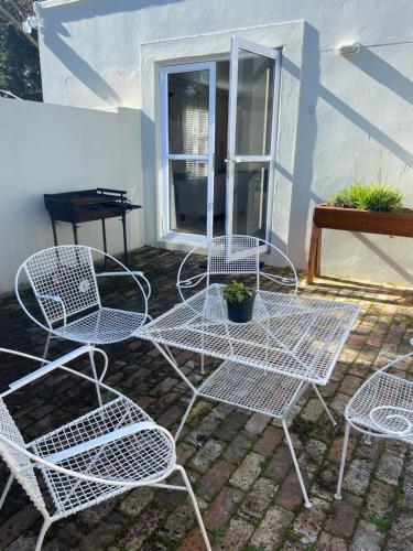 Sarah's Place- Heatherlands,George Sarah's Place- Heatherlands,George