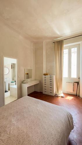 Paradis, an Architect duplex in Vauban area