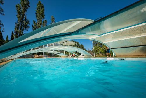 Peldbaseins, La Grange de l'écolieu du Turc - Piscine partagée (La Grange de l'ecolieu du Turc - Piscine partagee) in Le Mas-d'Agenais