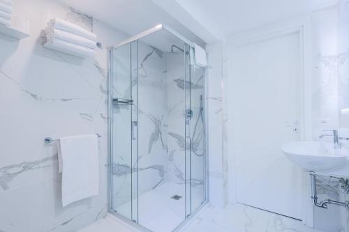 Two-Bedroom Apartment image 1