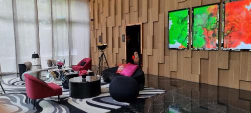 Star Premier KLCC Suite 3-4pax by LavishHome - image 9