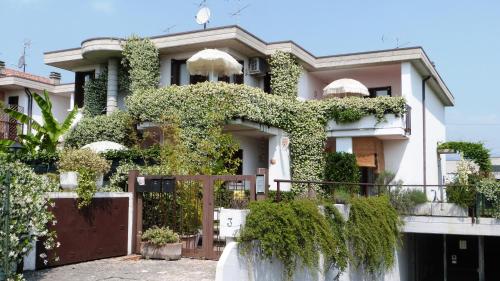  B&B Nautilus, Pension in Puegnago sul Garda