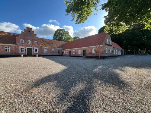 Dragsgaard Herregård (Dragsgaard Herregard) in Hadsund