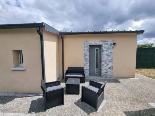 Saint-Pierre-des-Corps - Centre Maison cosy aux portes de Tours 3-Star Single Room lobby