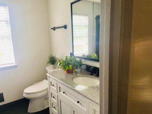 Pristine - White House Home Stay in Monroe Township, USA