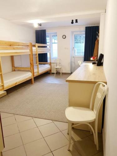 . Gdanska 40 w Loft Rooms - parter, parking, centrum