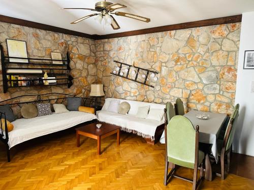 Two-Bedroom Villa image 7