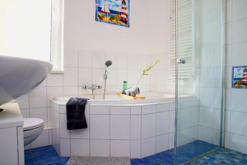 Garten, Terrasse, 93 m2, 5 Min bis zur Warnow, Rostock (zdjęcie 9)