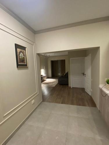 Comfort city 2 room apartment with mountains view