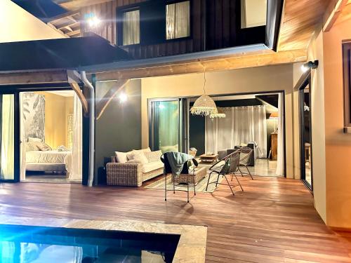 Villa Les Songes Bleus, sa piscine, son Spa et sa vue sur l'Océan Indien