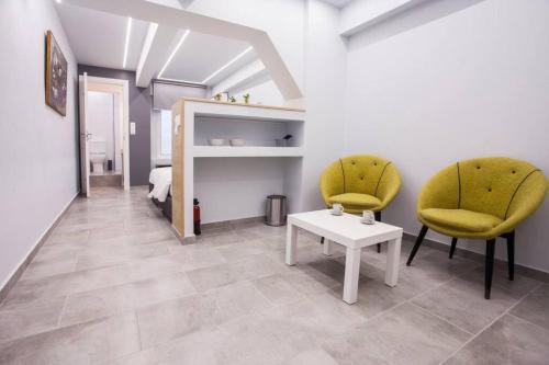 Exclusive New Modern Apartment at Syntagma Square, Афины
