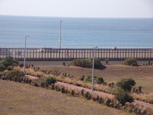 Quayside 308 on the Water - Ocean View – khách sạn tại Point