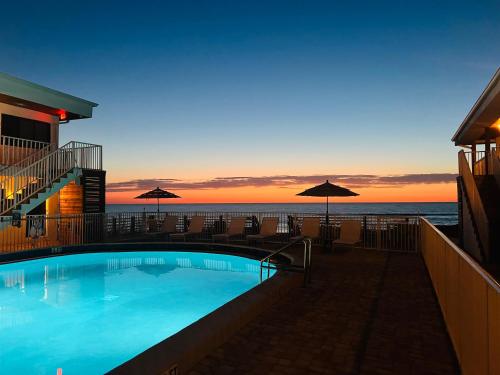 Viesnīcas āriene, Melbourne Beach Resort & Surf Club in Melburnas pludmale (FL)