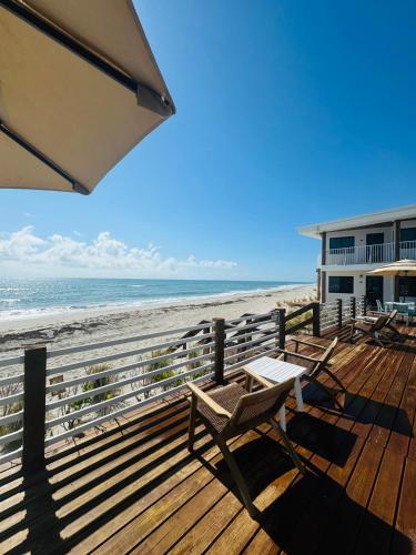 Viesnīcas āriene, Melbourne Beach Resort & Surf Club in Melburnas pludmale (FL)