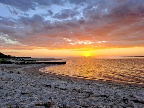 Apkārtne, Loch Sport Beach Shack - Family Friendly Coastal Retreat in Loch Sport