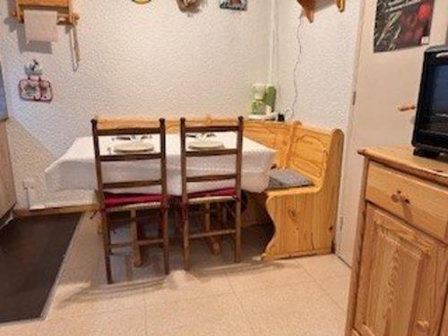 Studio 4 pers à 100m des pistes, balcon sud, proche commerces - Risoul 1850 - FR-1-330-581 (Studio 4 pers a 100m des pistes, balcon sud, proche commerces - Risoul 1850 - FR-1-330-581) in Risoul ciems