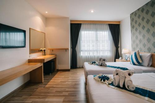 room detail thumbnail 0