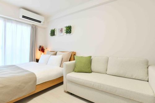 FL Residence Nipponbashi Hakuno